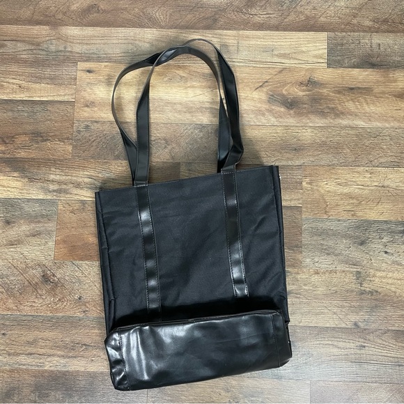 NWT 2 Market Day Totes- Photo Bag and Circular Drawstring Bag - Picture 10 of 16